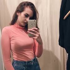 Escort Ela Gözlü Şişli